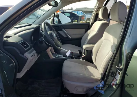 2016 Subaru Forester 2.5I Premium z USA, uszkodzony, nr VIN JF2SJADC6GH414252